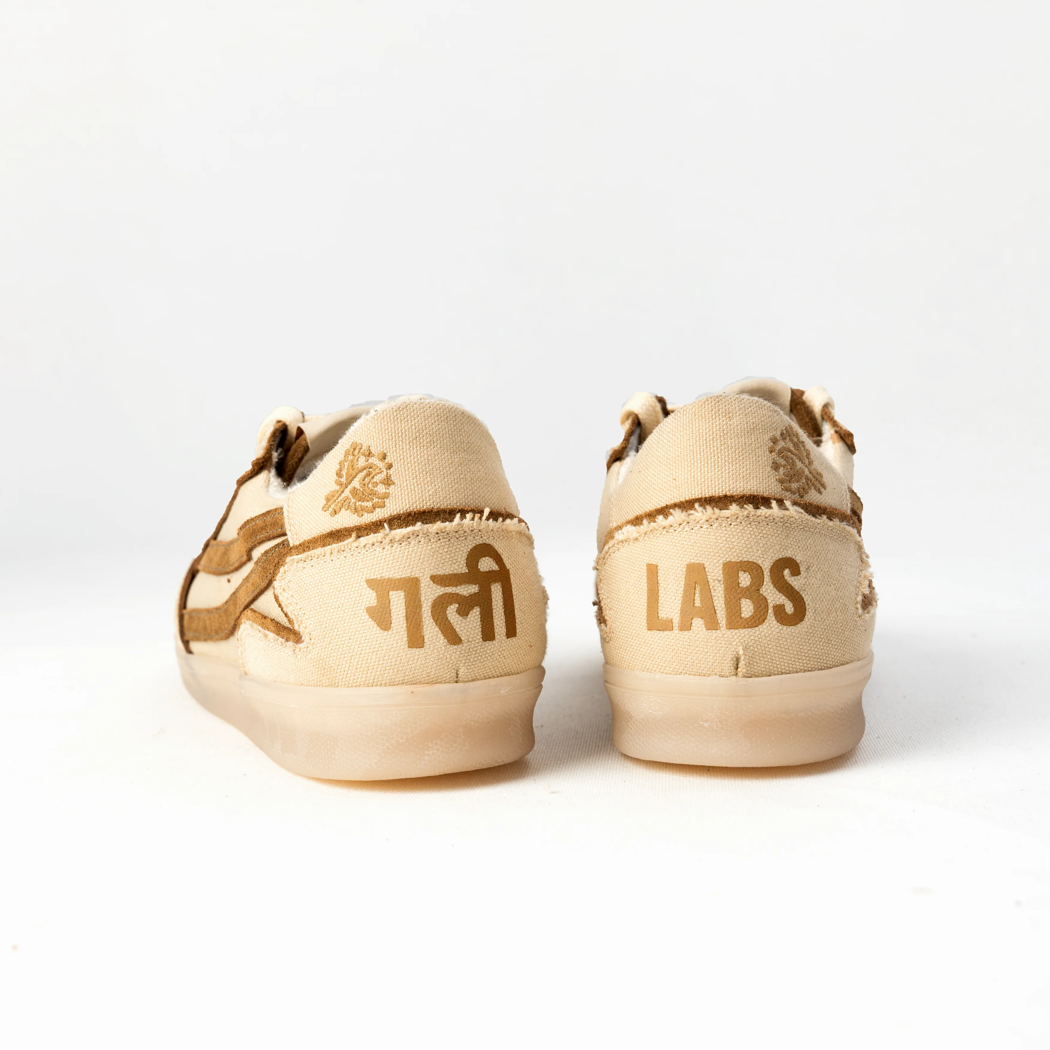 Gully Number 001 - Baaz Kora White for Women - Image 4