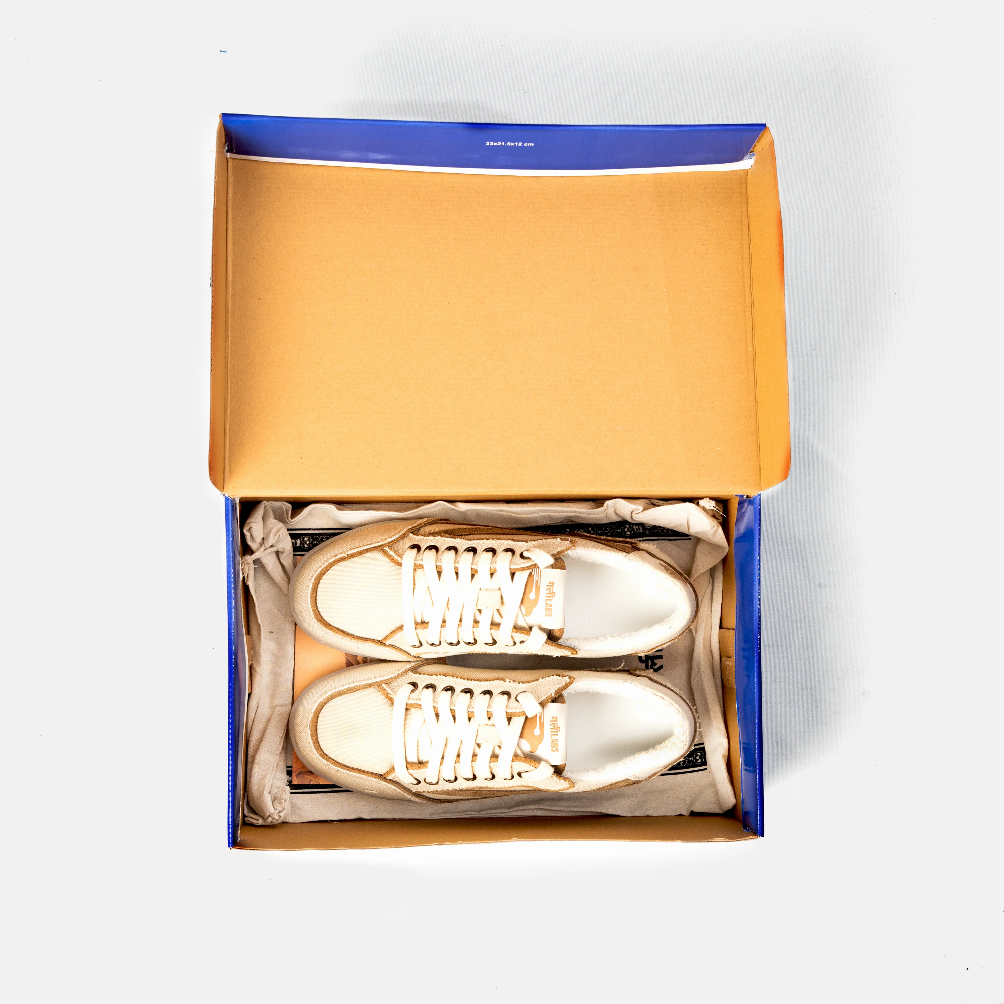 Gully Number 001 - Baaz Kora White for Women - Image 8