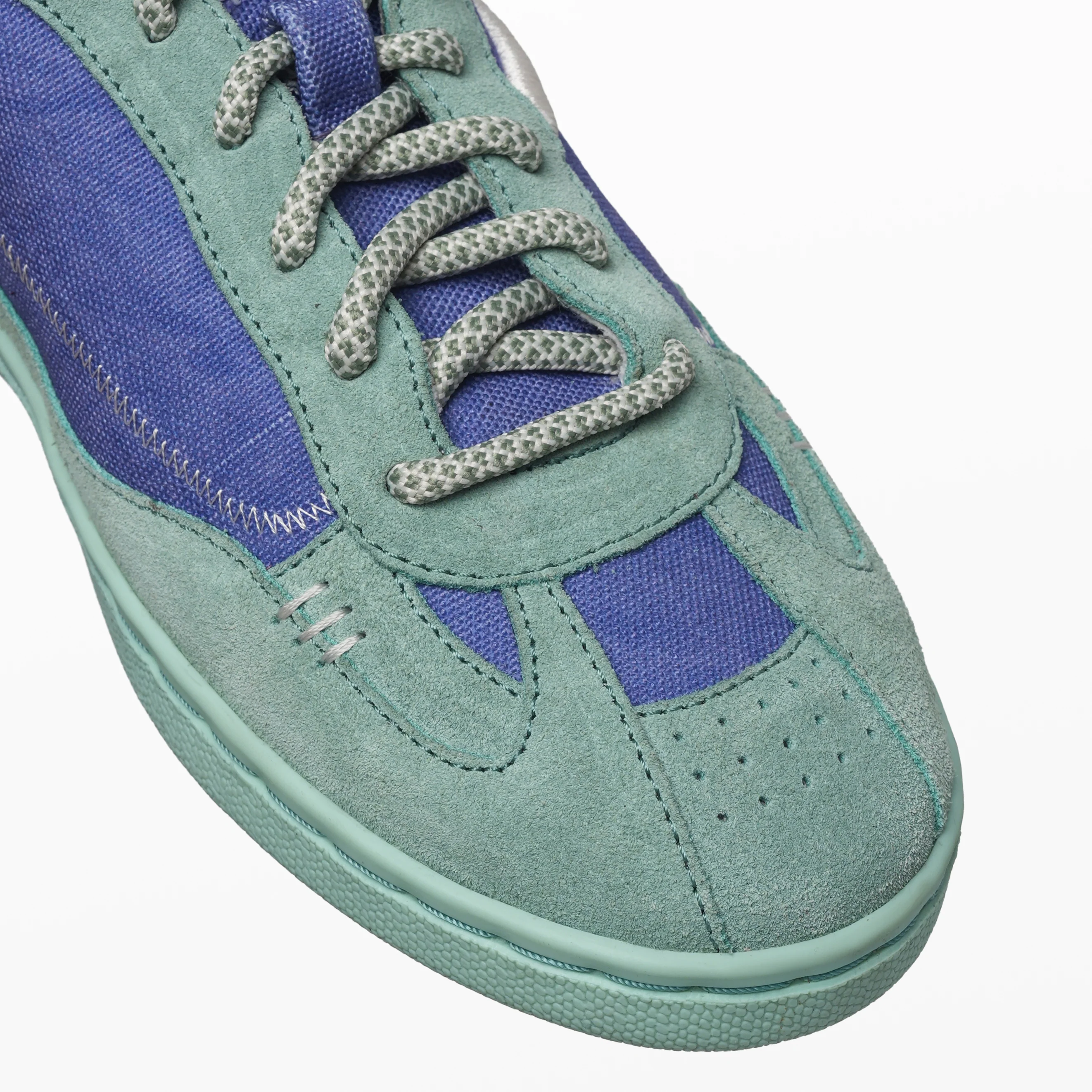 GULLY NUMBER 001 - Baaz Taal Blue for Women - Image 3