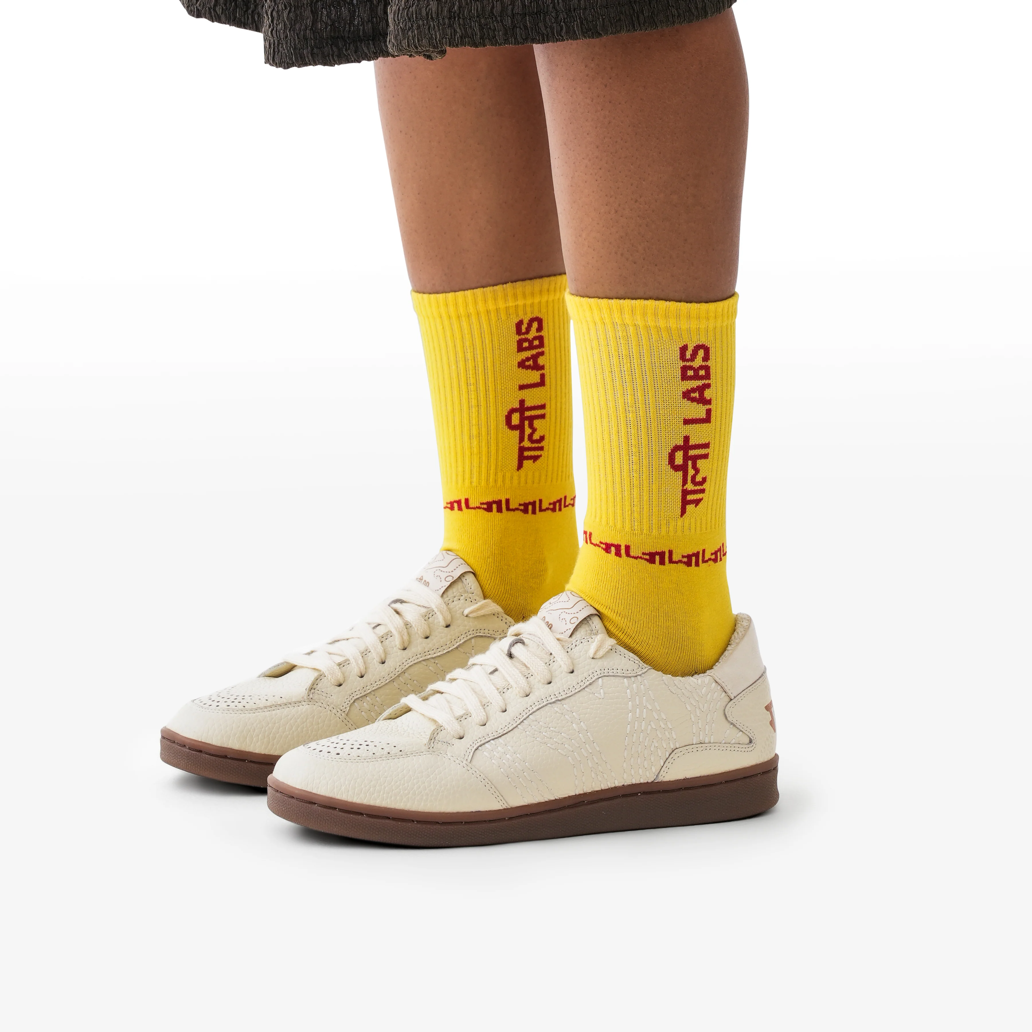 Gully Number 001 - Dvaita Calico White for Women - Image 3